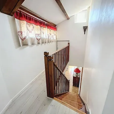Apartment Le Puy En Velay - Rocher Saint-michel D'aiguilhe *
